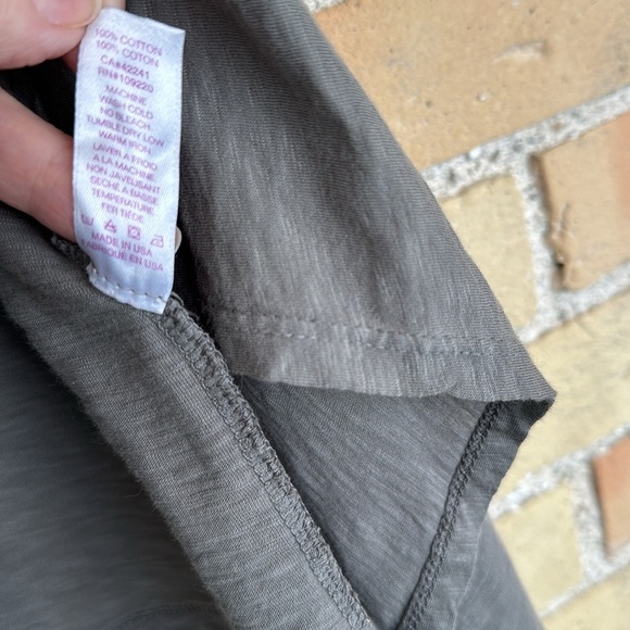 Velvet by Graham & Spencer Greenish/Gray Open Front Women's Sweater - Picture 5 of 8